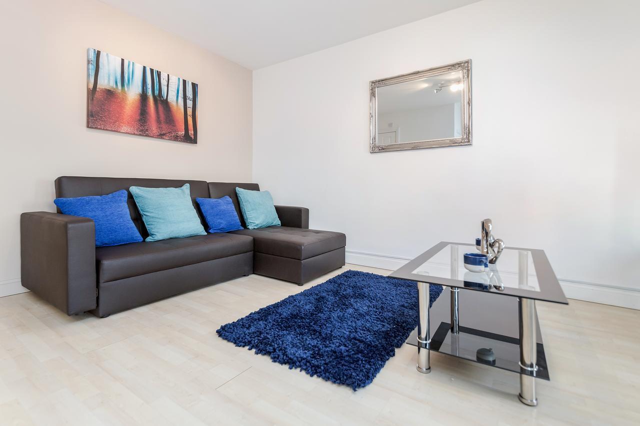 Watford Junction Apartment Bagian luar foto
