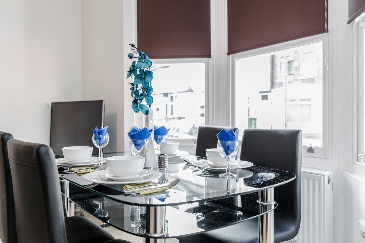 Watford Junction Apartment Bagian luar foto