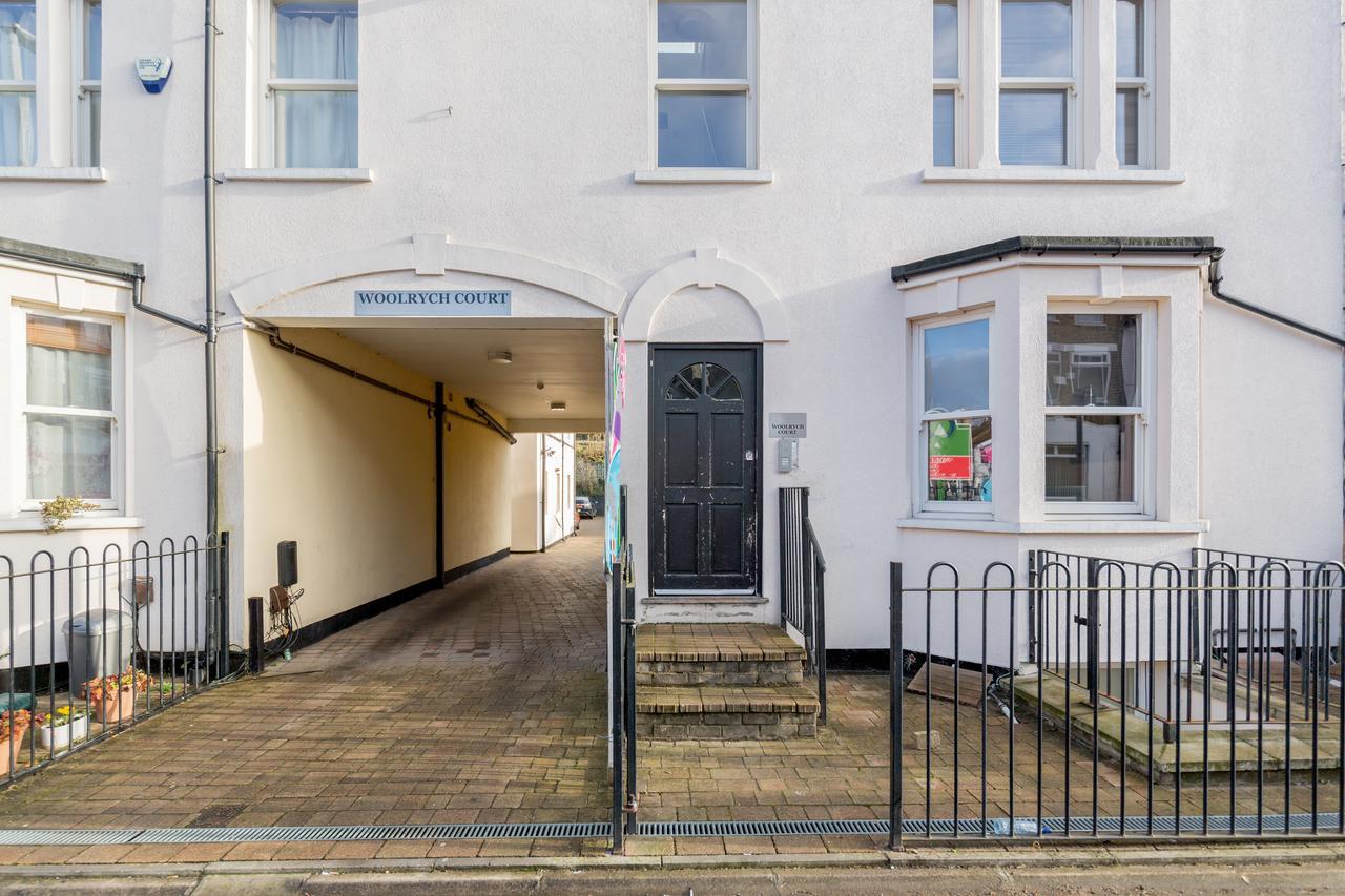 Watford Junction Apartment Bagian luar foto